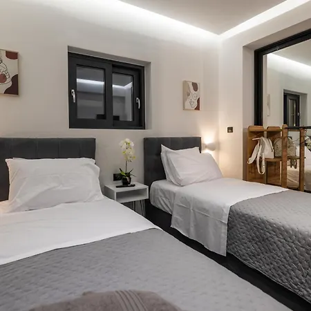 Mr & Mrs Grey Villas-private Pool Luxury In Zakynthos Near Laganas